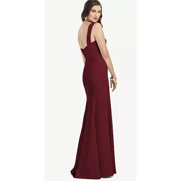 Dessy Collection womens cabernet sleeveless trumpet gown Sz 2 bridesmaid formal - Picture 2 of 13